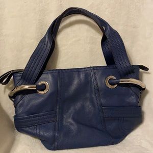 B. Makowsky shoulder bag